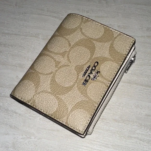 Coach Beige Signature Wallet - Picture 2 of 7